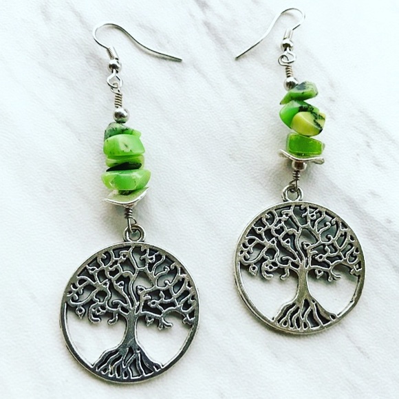 Jadeite tree of life steel post earrings - Picture 6 of 8